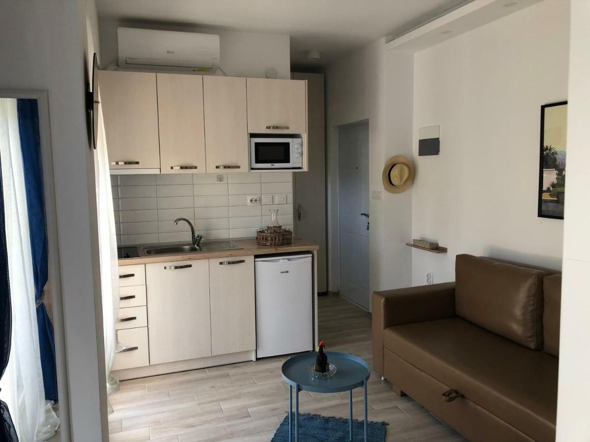 Mago Apartments Nea Kallikrateia Eksteriør bilde